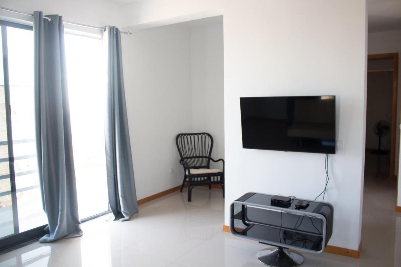 Beautiful And Brand New 2 Bedrooms Apartment/ Magnifico E Novo Apartamento T2 ปรายา ภายนอก รูปภาพ